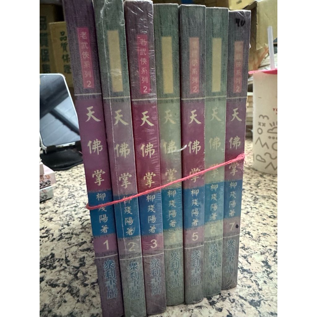 tw-11134207-820le-mmzxo1zw7klif0