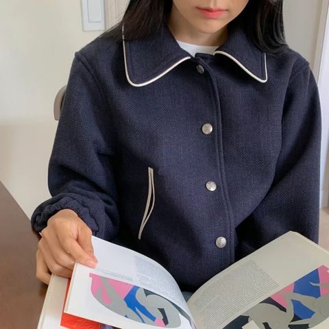 CHLEO GIRL-54-【W10】小尖領滾皮邊毛料外套-杏色. 深藍色. 棕色. 墨色-$3580-F-01