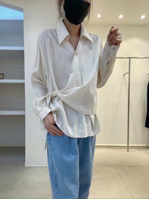 Comm tu veux_前一片側扭結襯衫_咖啡綠色_F_$2080  (1)