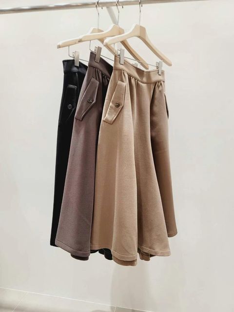 nena_43_斜壓褶口袋寬褲裙_黑色可可色卡其棕_F_$2980  (1)