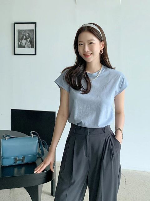 TIARA_0627_9_簡約多色素衫_象牙白可可天藍粉橘墨色黑色_F_$680  (1)