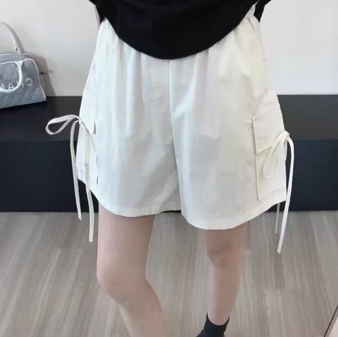 22-G1712-20250054-口袋蝴蝶結造型短褲-黑色. 白色. 灰色. 杏色-F-01