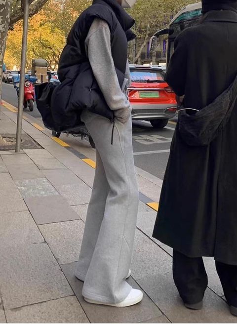 92_1128_6W399_26_帥氣斜車線太空棉靴形褲_黑色深灰茶綠灰杏_F_$680  (1)