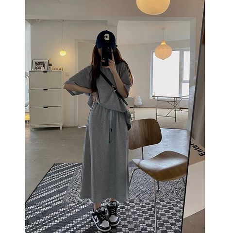 92-6X286-20320074-拉克蘭袖素T配後衩直裙休閒套裝-杏色. 灰色. 黑色-F-01