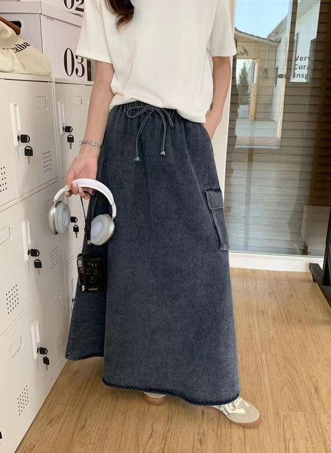92_0430_6X792_37_復古水洗工裝A字長裙_灰藍綠色黑色_F_$880  (1)