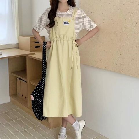 Circle-983-20350084-微笑小布標吊帶裙-黃色. 黑色-F-01