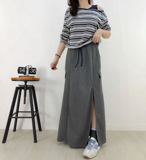 11_1009_J25767_28_車線側衩A字長裙_黑色灰色_F_$680 (1)