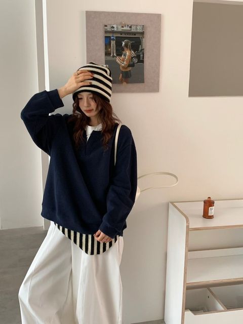 92-6Y205-20280064-假二件開V棉T-深藍. 白花灰. 咖色. 深灰-F-01