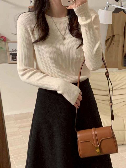 Circle_1019_5607_23_圓領坑條針織素衫_奶白灰杏咖啡灰藍_F_$580  (1)