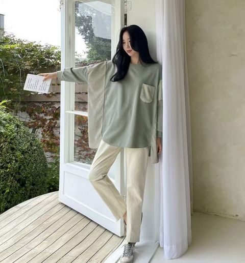 92_1014_6Y224_27_內磨毛拼接造型衫_黑色綠色_F_$680  (1)