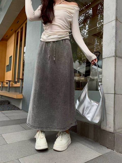 Circle_1019_1865-3_32_洗水感針織棉長裙_灰色黑色_F_$780  (1)