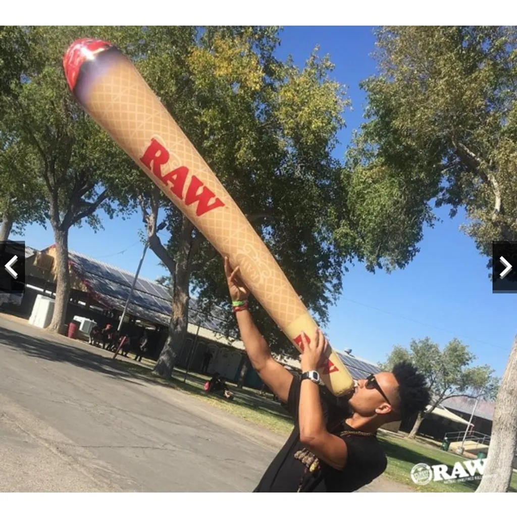 Screenshot 2021-12-13 at 15-42-46 RAW INFLATABLE CONE 4 FOOT AND 2 FOOT Shopee Malaysia