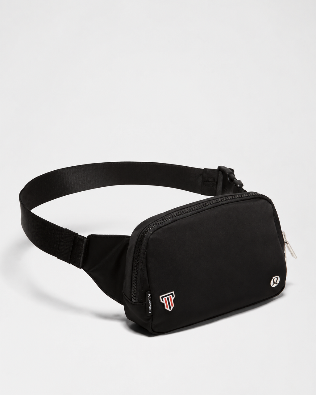 Everywhere Belt Bag Large 2L in Black_1