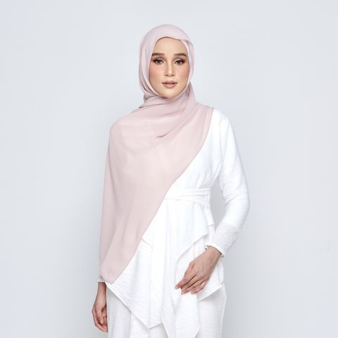 COVEREDSCARF0205.jpg