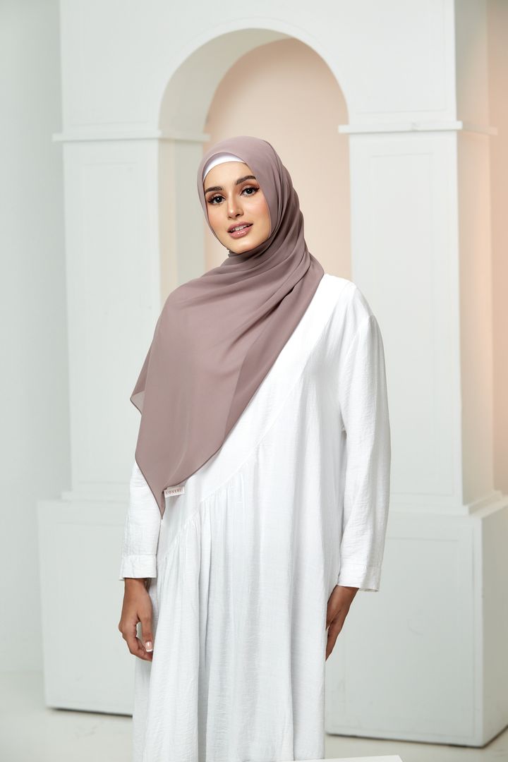 COVEREDSCARF1994.jpg