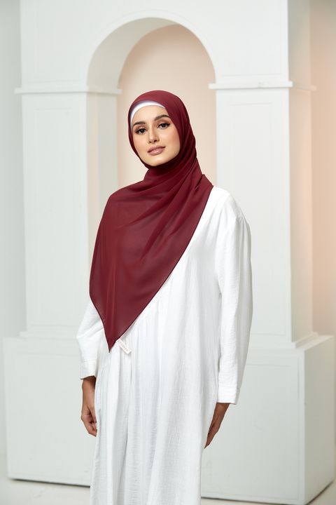 COVEREDSCARF1936.jpg