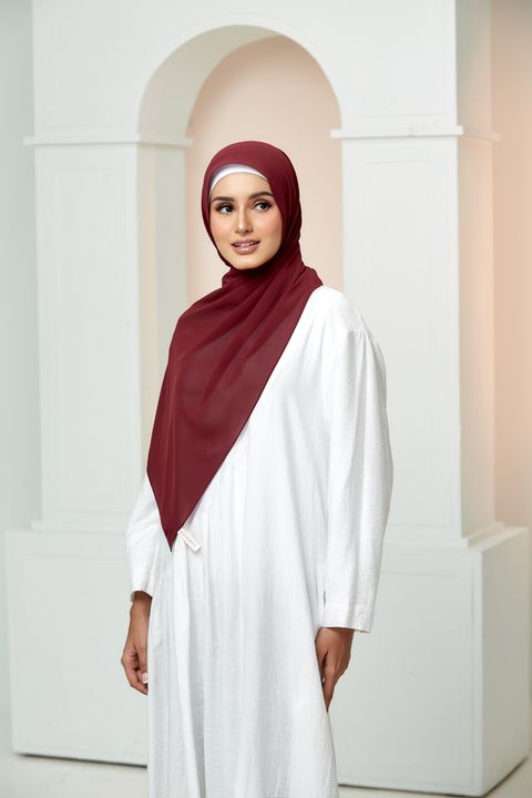 COVEREDSCARF1937.jpg