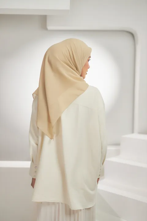 COVERED SCARVES2037