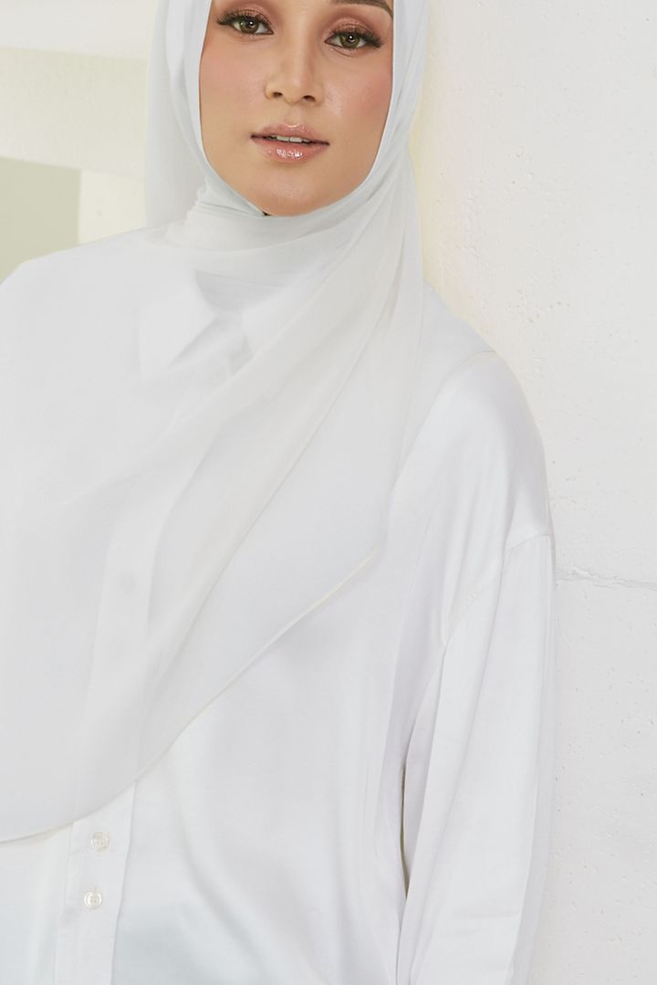 white B (1)