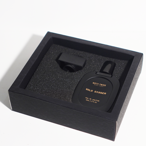 gold digger in box