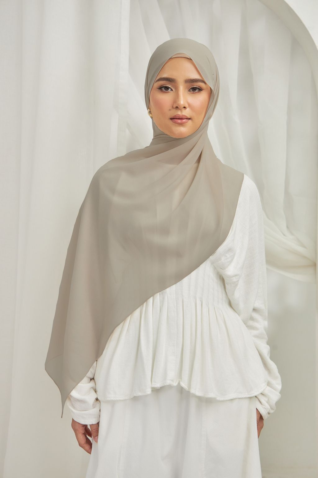 MID GRAY 1