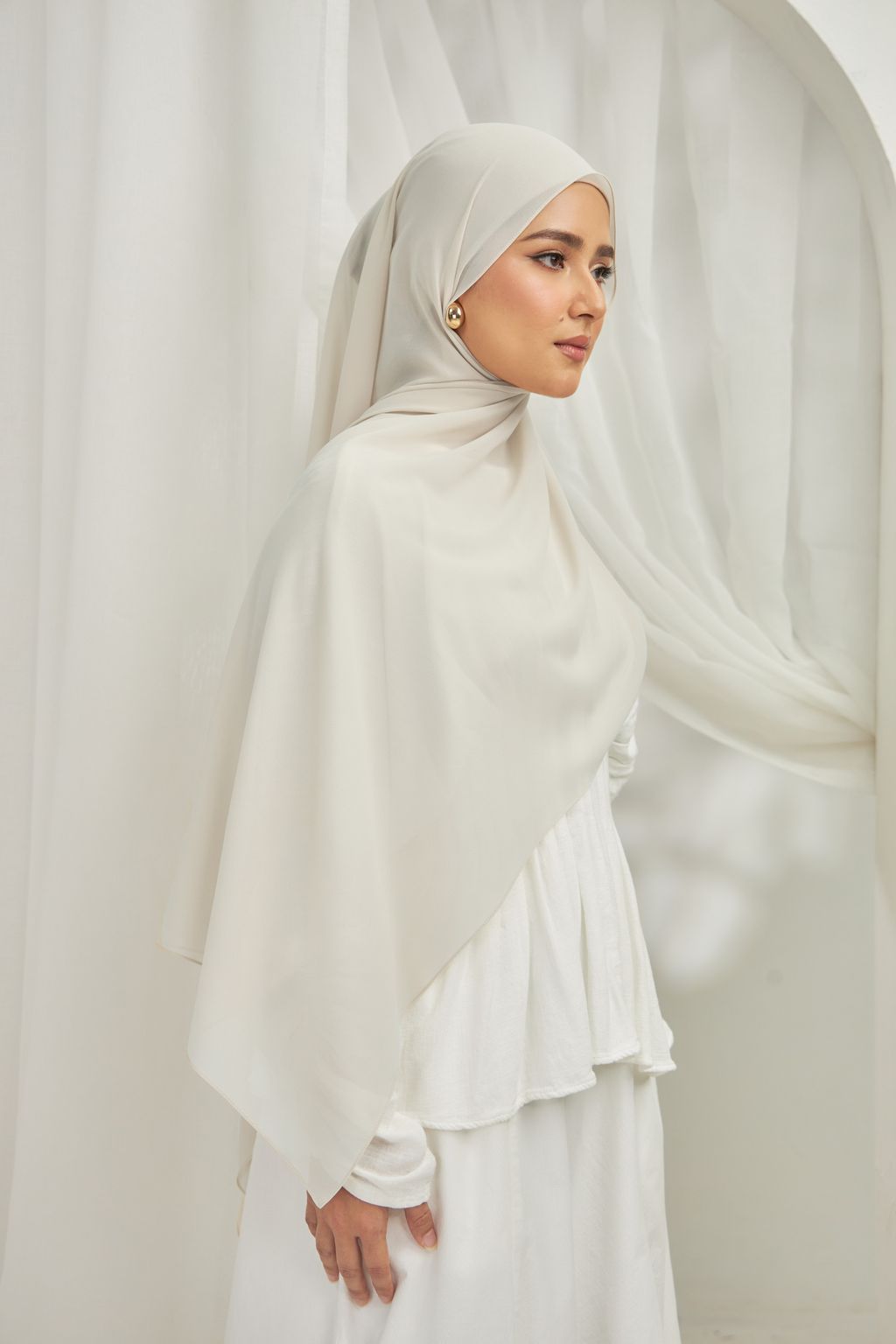 LINEN 3