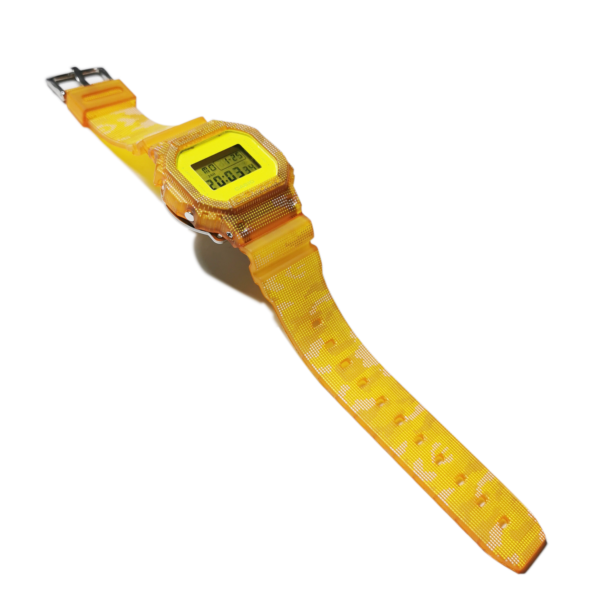 DW5600 LASER DOTTED CAMO YELLOW - 4.png