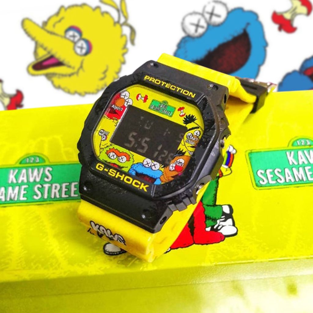 DW-5600 Kaws x Sesame Street (Yellow) 1.jpg