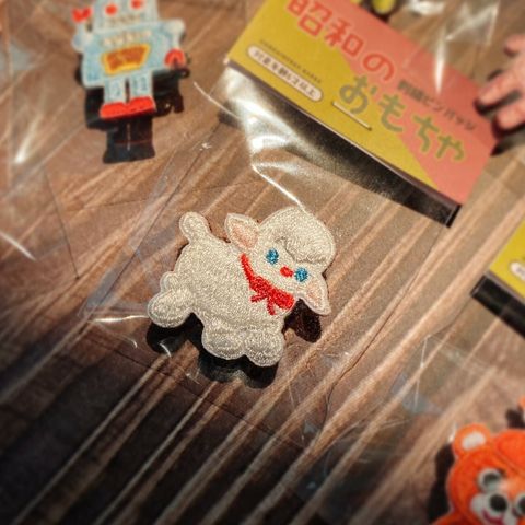 刺繡燙貼 別針 昭和玩具 昭和小羊 Patch Badge Little Sheep Littdlework 台灣原創刺繡雜貨及飾品品牌 刺繡燙貼 別針 昭和玩具 昭和小羊 Patch Badge Little Sheep Littdlework 台灣原創刺繡雜貨及飾品品牌