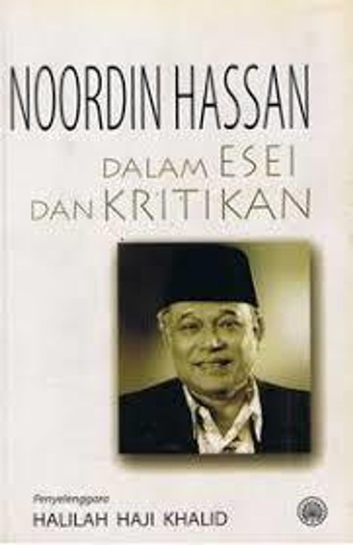 NOORDIN HASSAN DALAM ESEI DAN KRITIKAN.jpeg