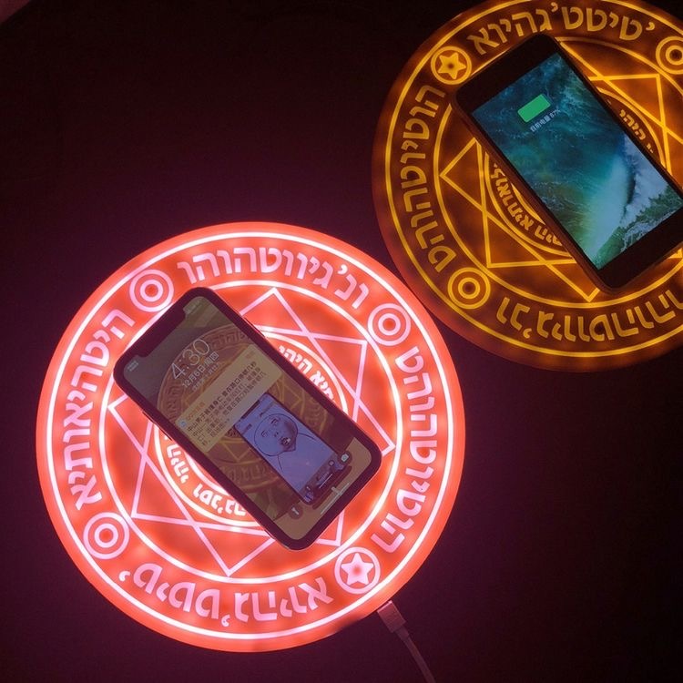 LED Anime Magic Circle Wireless Fast Charger Charging Pad – Soho Emporium