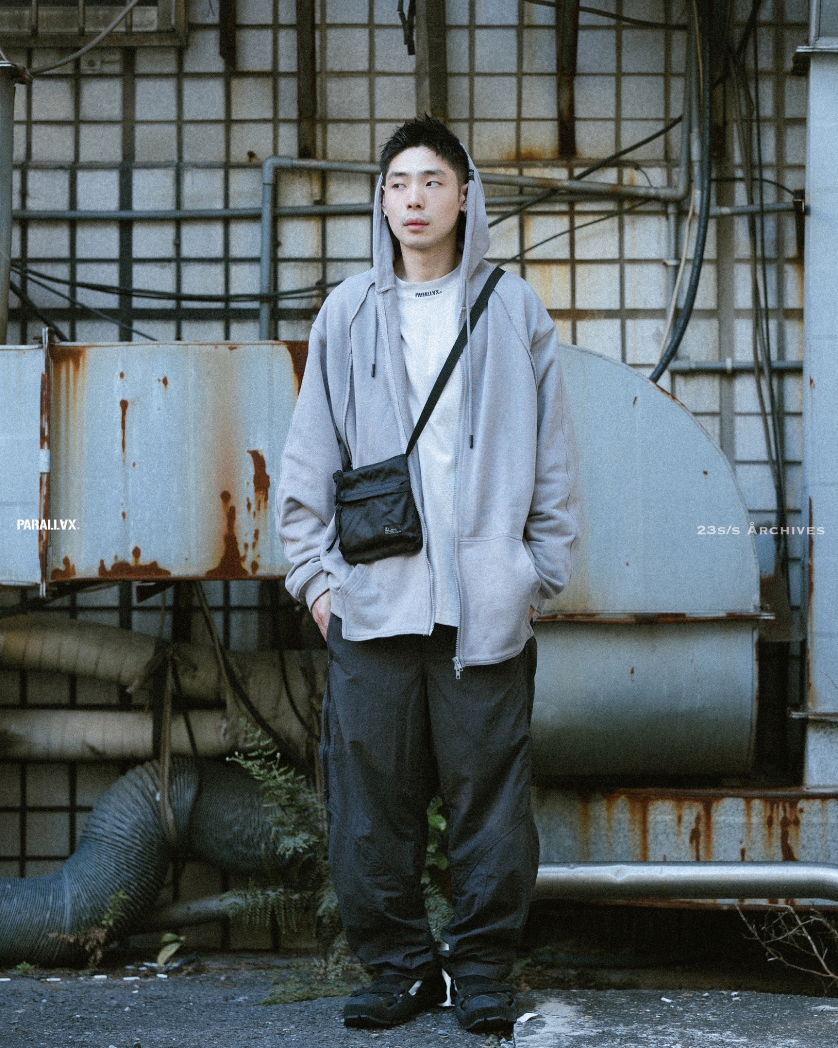 LINE_ALBUM_PAR 23SS Archives Sacoche Bag (貼文)_230603_0