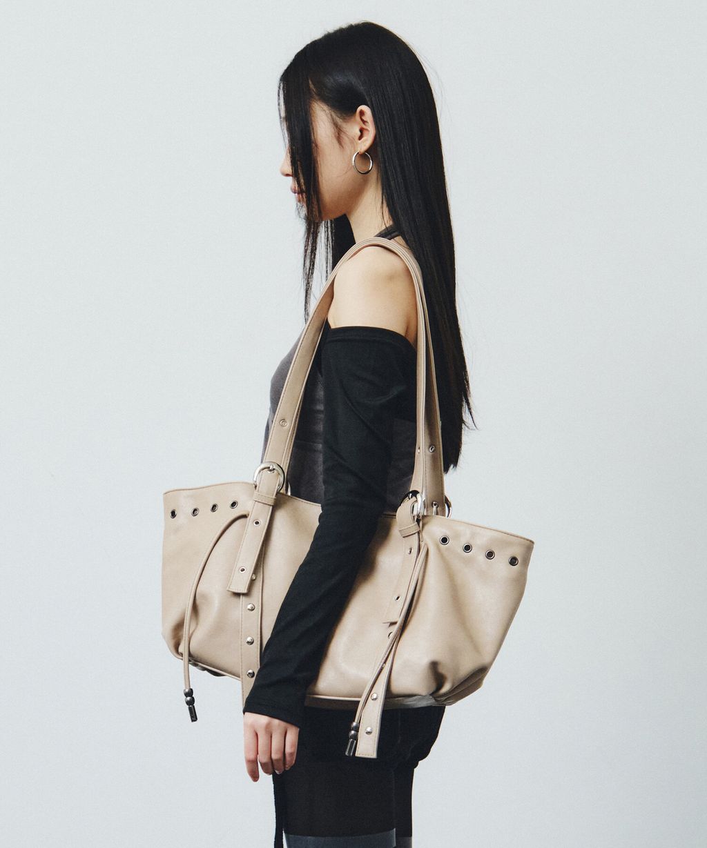 1083fca15a26b166c5baa0ee8a3e3d81