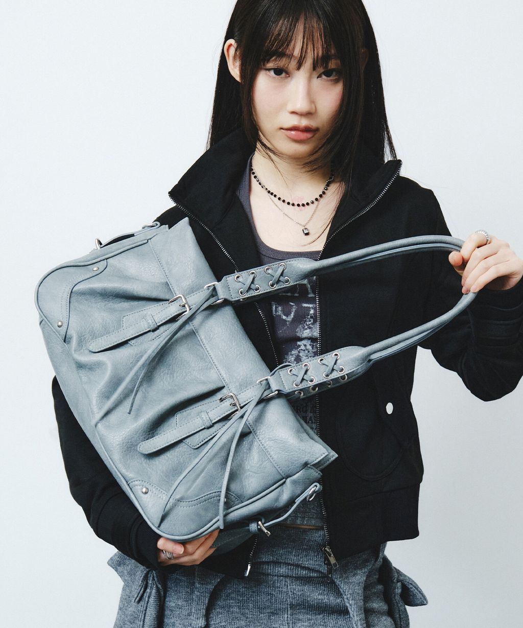 45e664a4011de7b352e33e90c9f51881