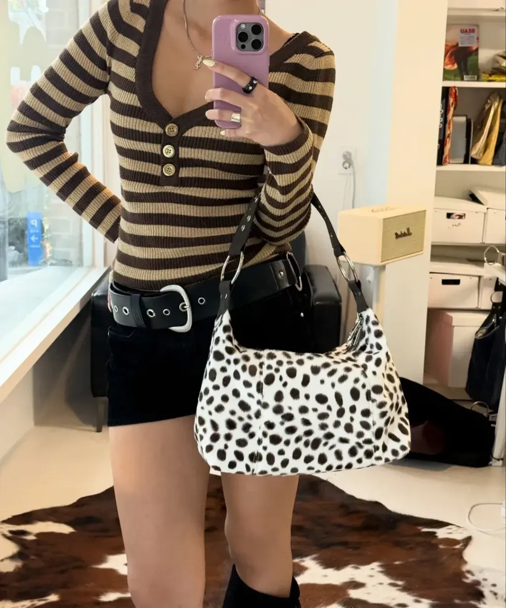 0d00a2edd1684276a80346916bd2c431