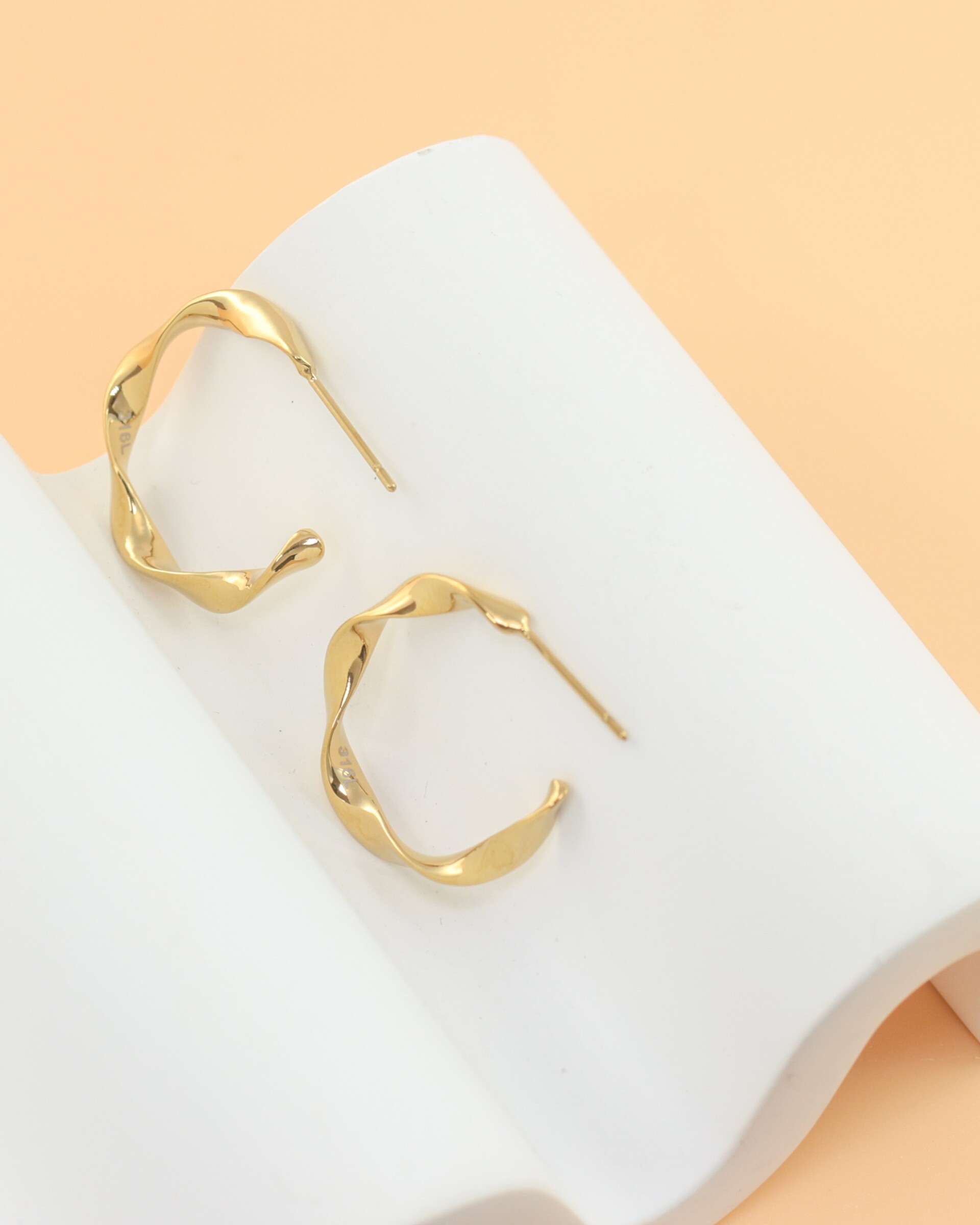 twist-rhythm-earrings-316l-E1134_07