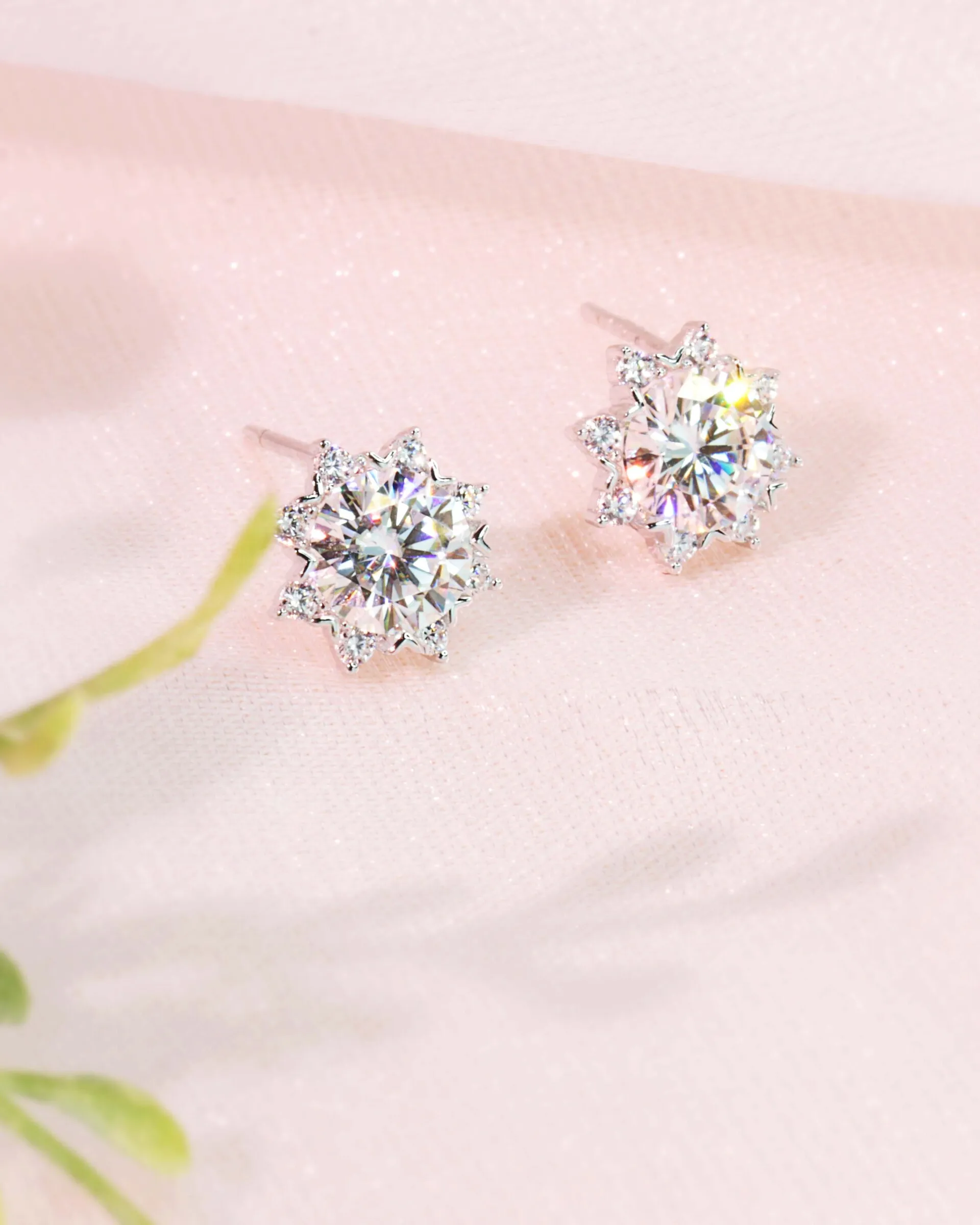 Moissanite-925-Sterling-Silver-Earrings-0911-02