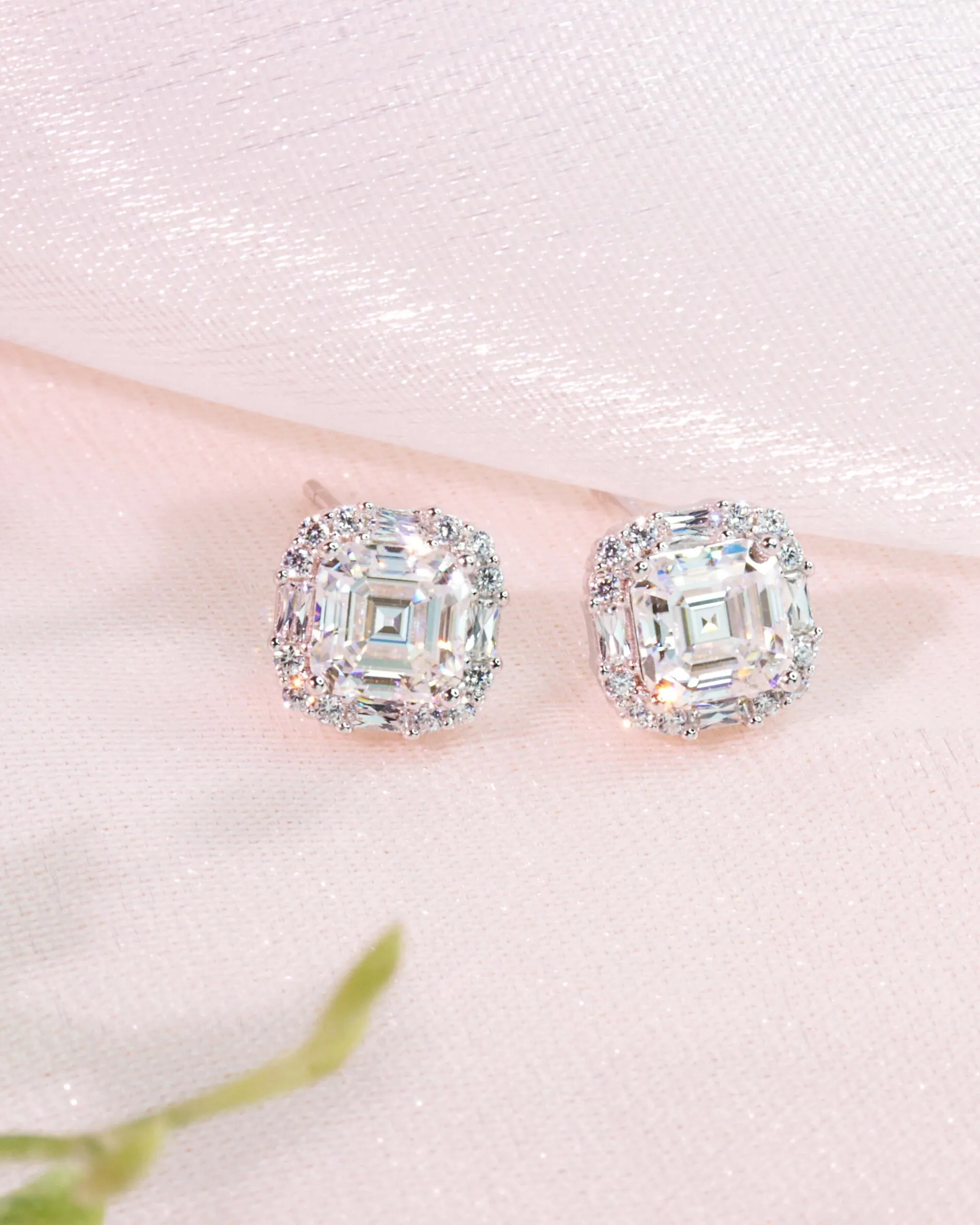 Moissanite-925-Sterling-Silver-Earrings-0908-03