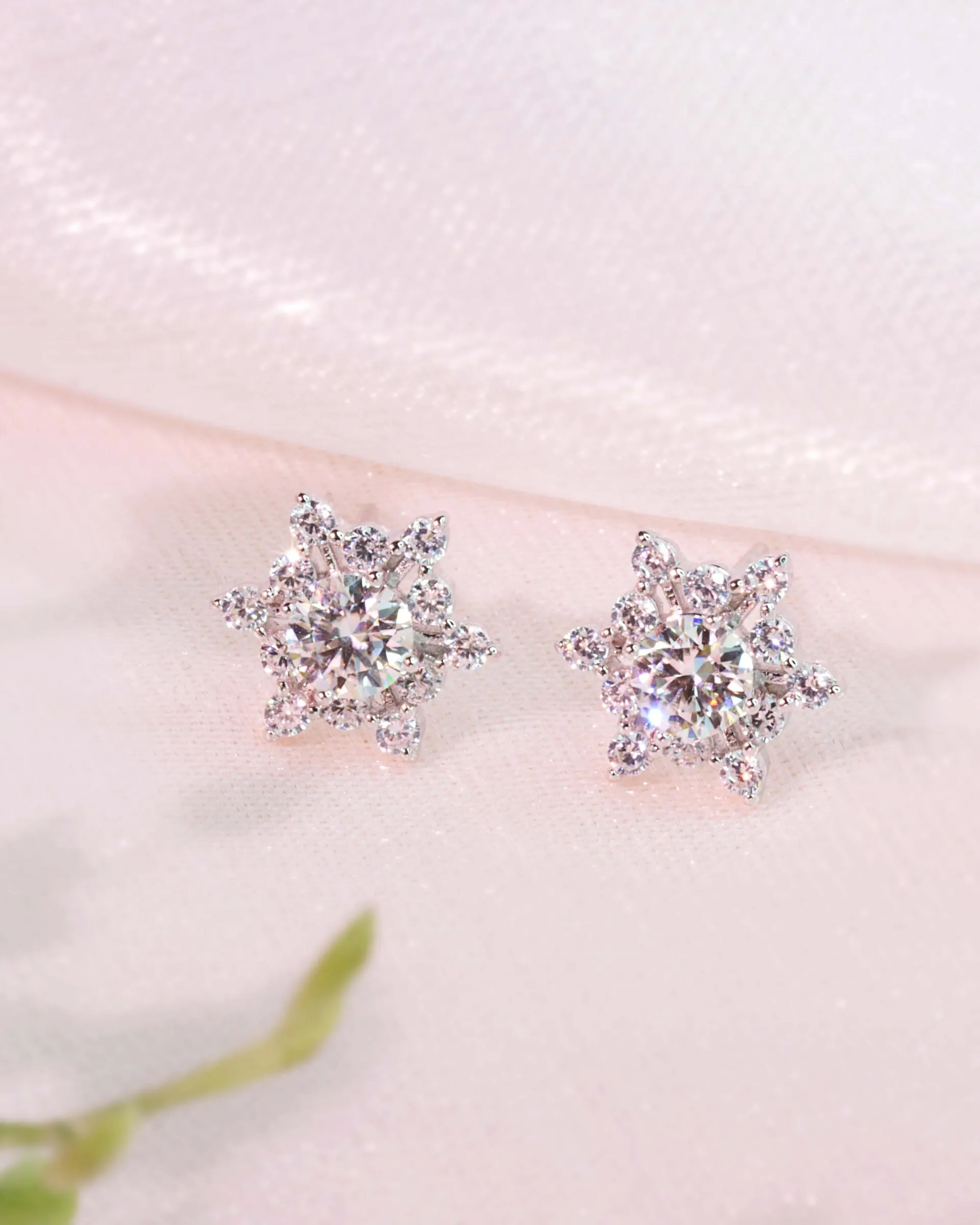 Moissanite-925-Sterling-Silver-Earrings-0910-02