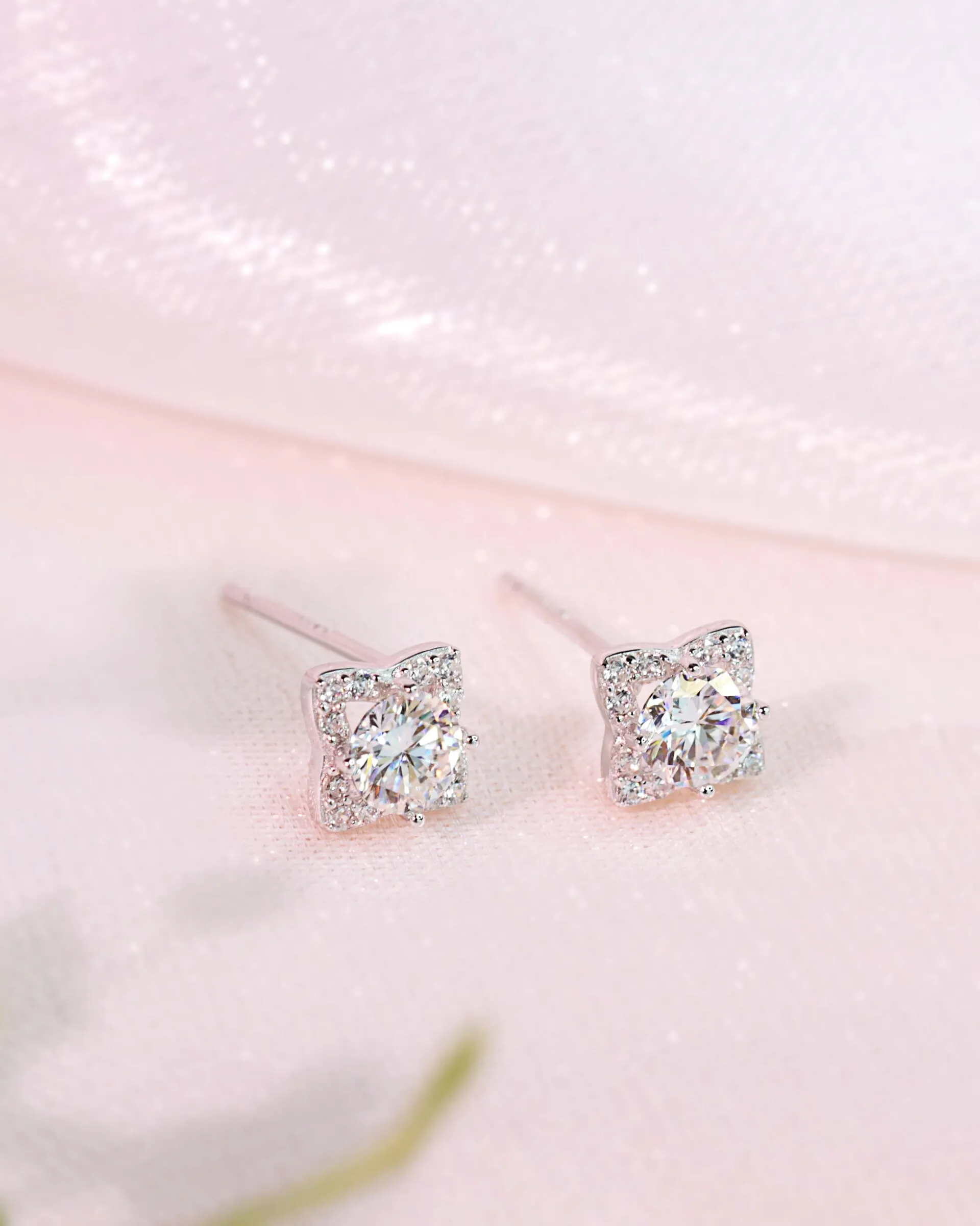 Moissanite-925-Sterling-Silver-Earrings-0912-02