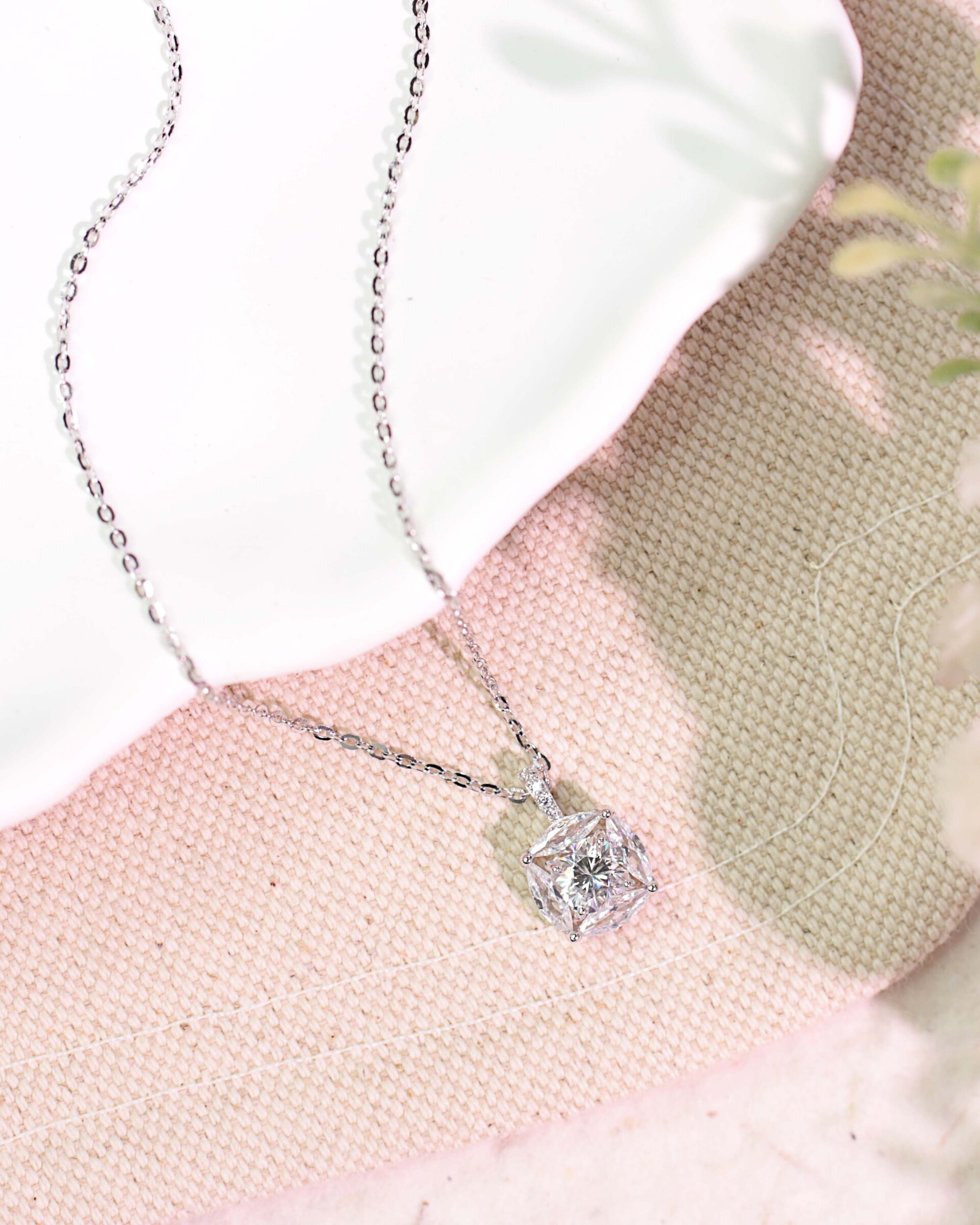 moissanite-marquise-halo-925-silver-necklace-0353-03