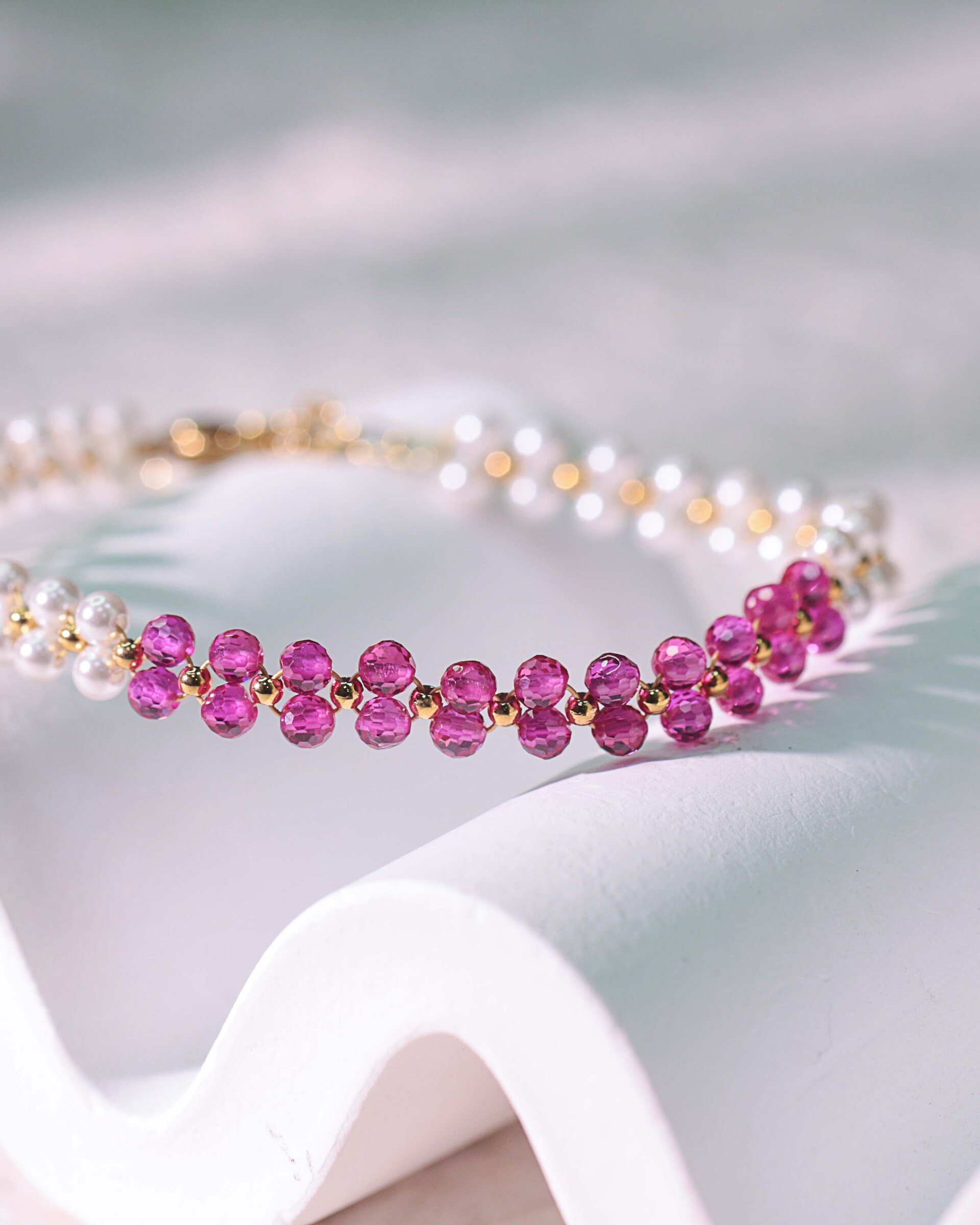center-gemstone-pearl-stainless-steel-bracelet-B2289-3mm-Ruby-03