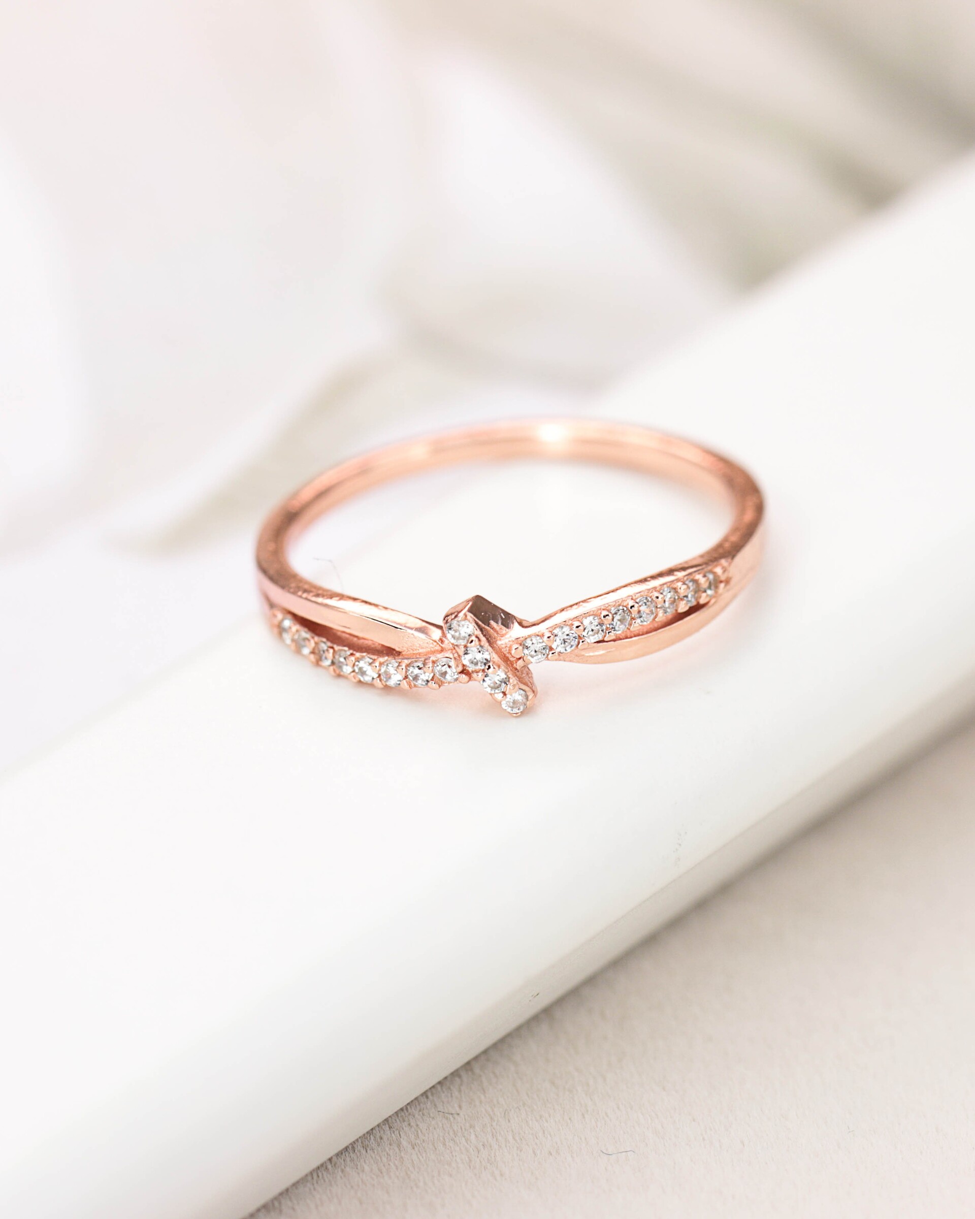 925-Sivler-Ring-Delicate-CZ-Design-0015