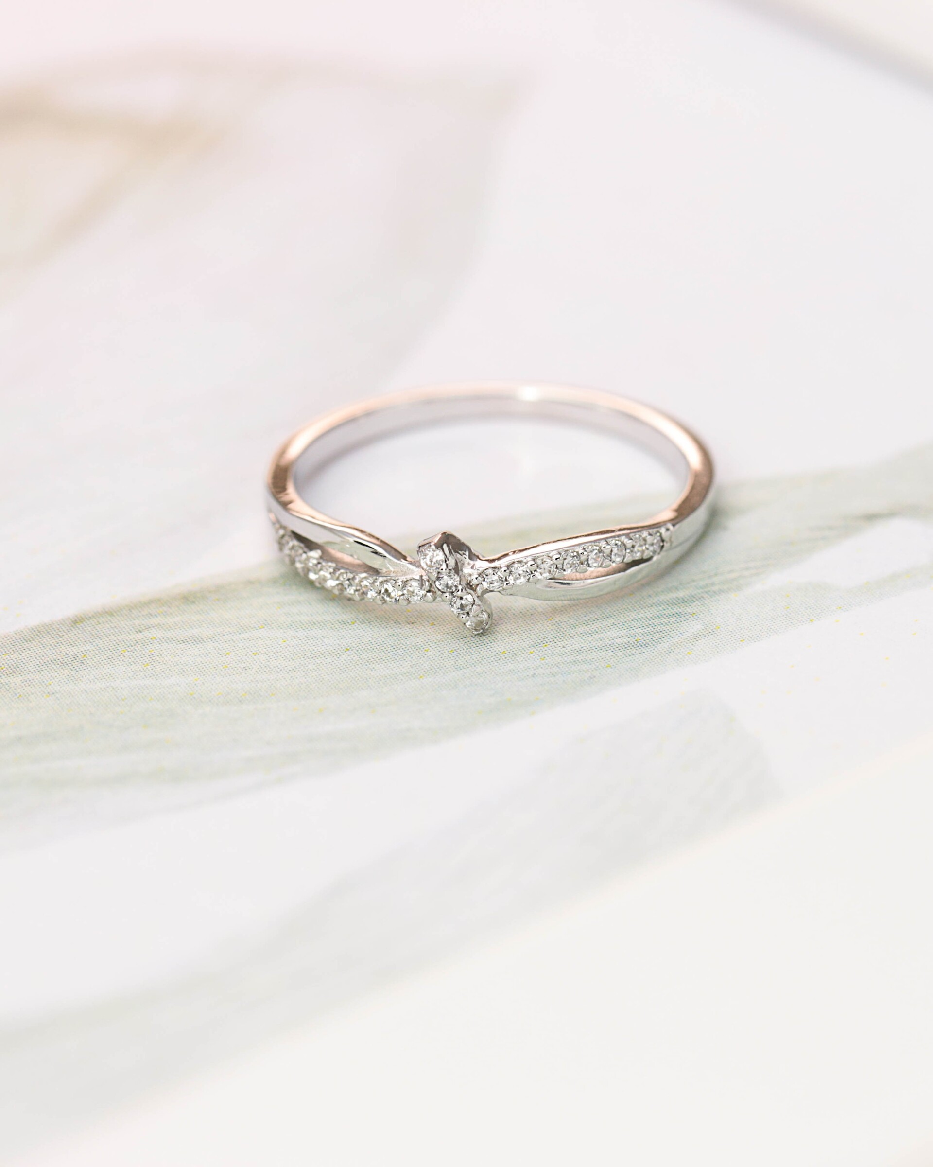 925-Sivler-Ring-Delicate-CZ-Design-0011