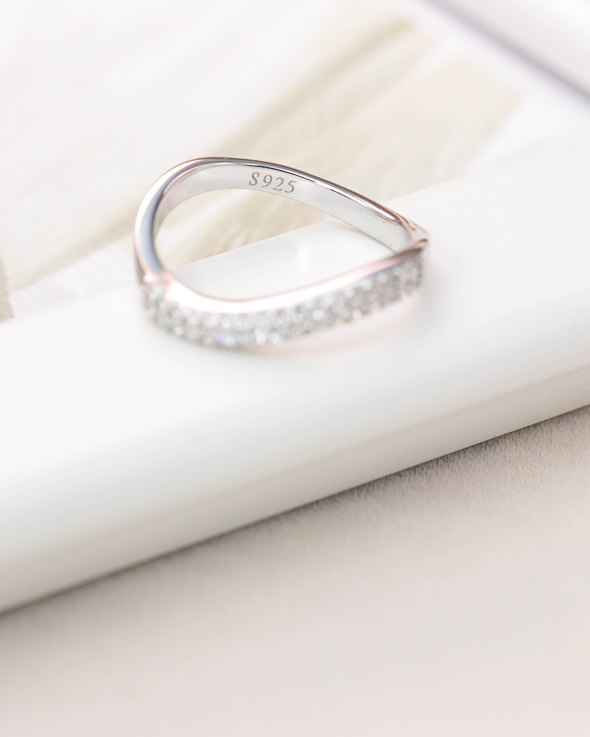 925-Sivler-Ring-Delicate-CZ-Design-0026