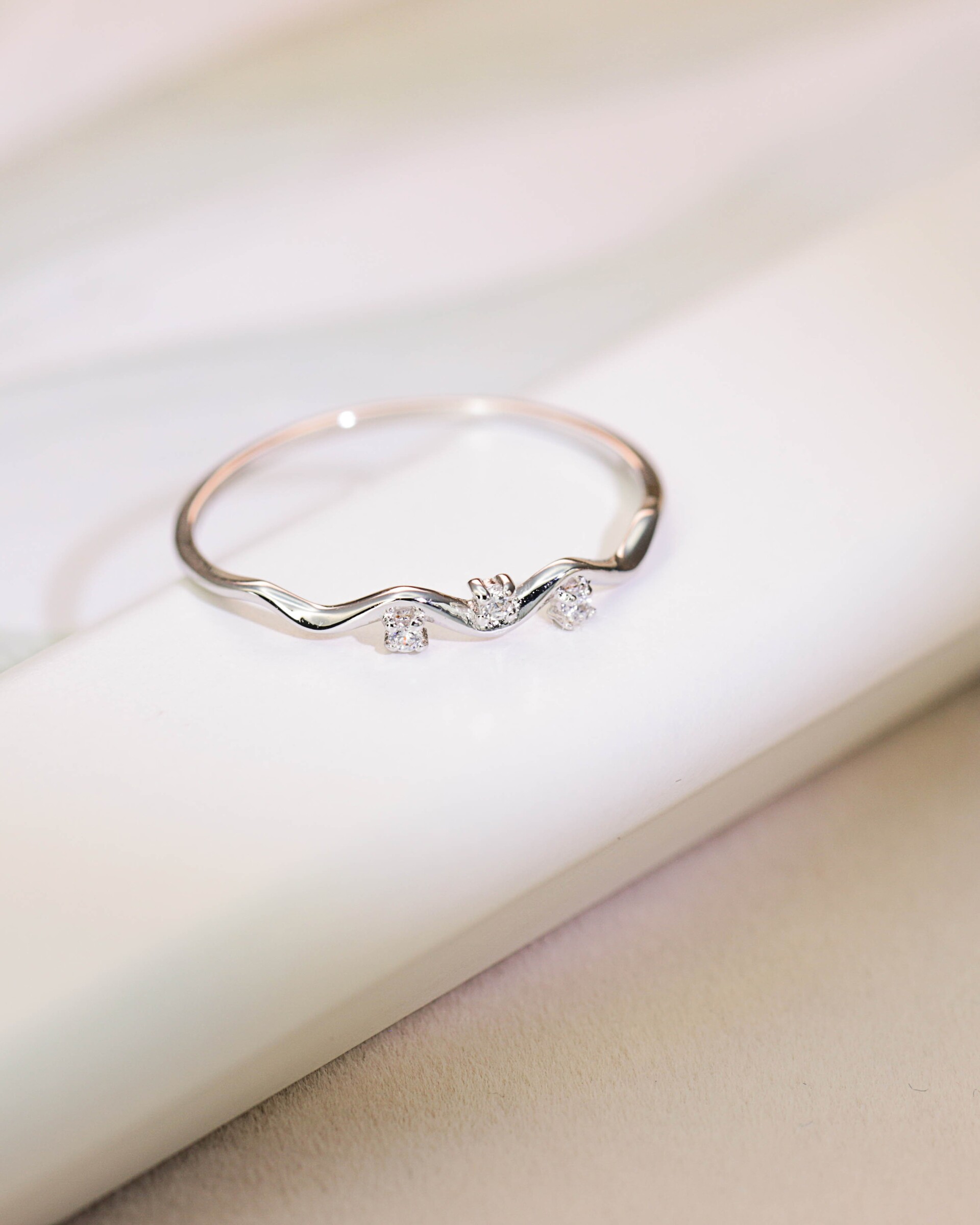 925-Sivler-Ring-Delicate-CZ-Design-0040