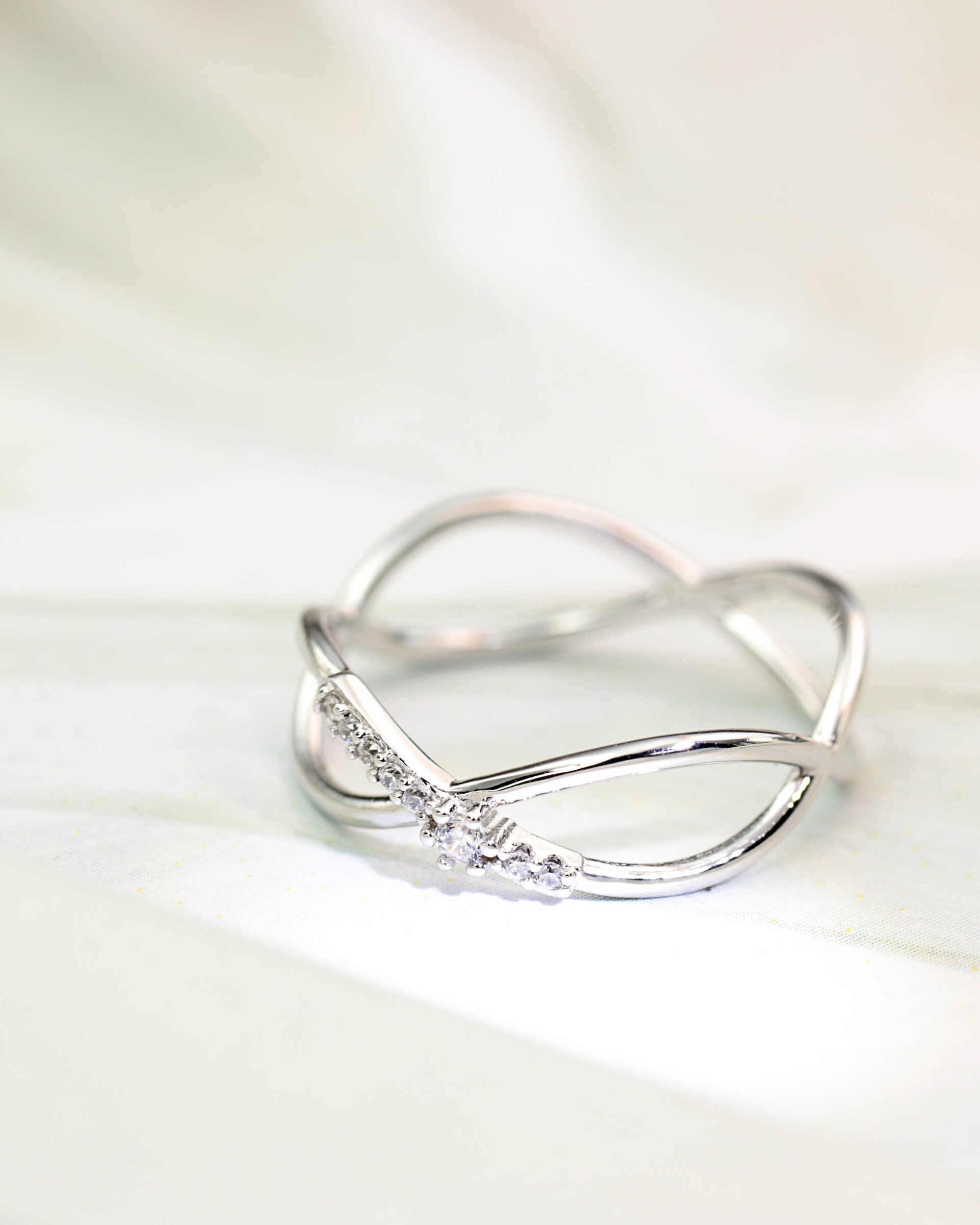 925-Sivler-Ring-Delicate-CZ-Design-0057