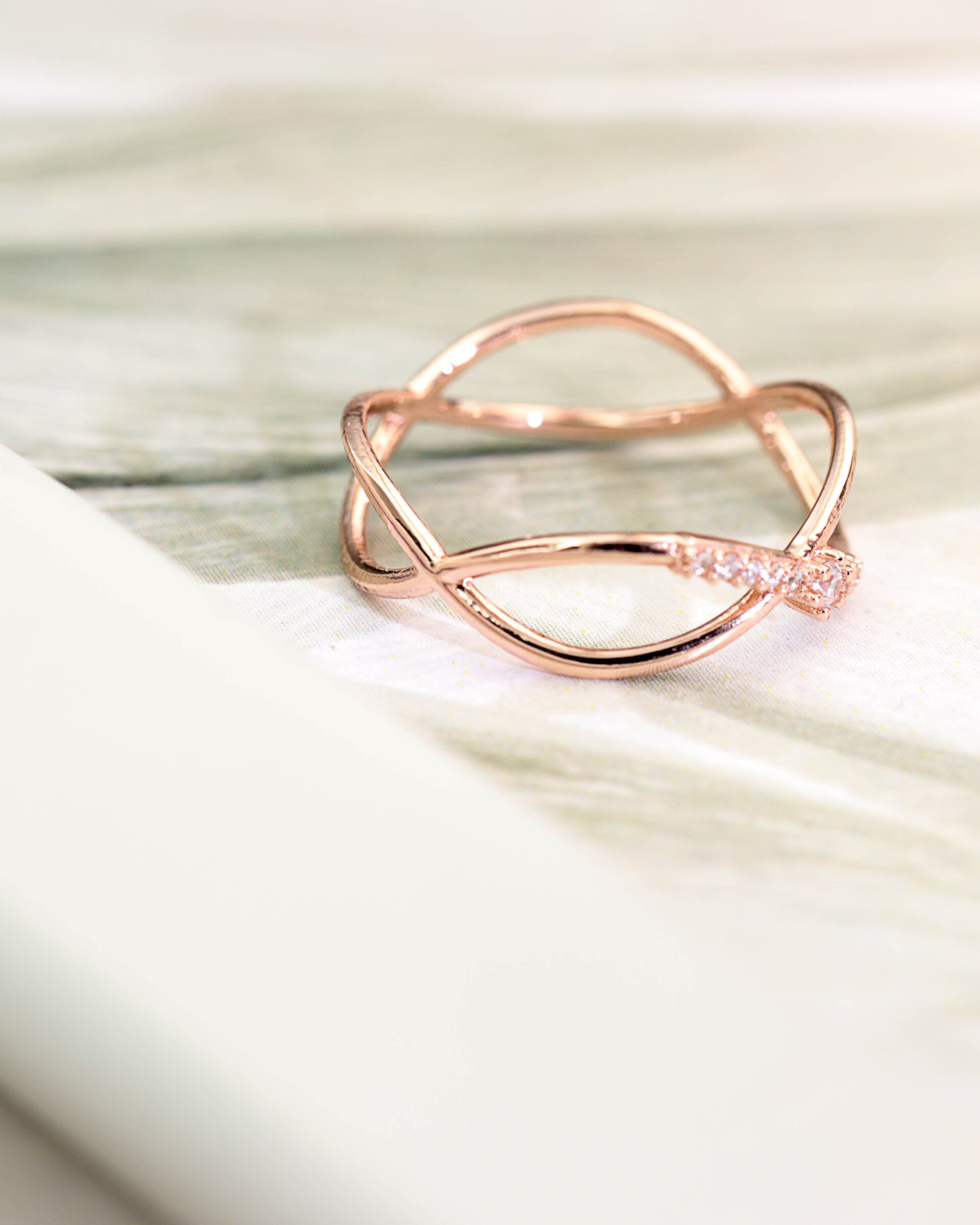 925-Sivler-Ring-Delicate-CZ-Design-0060