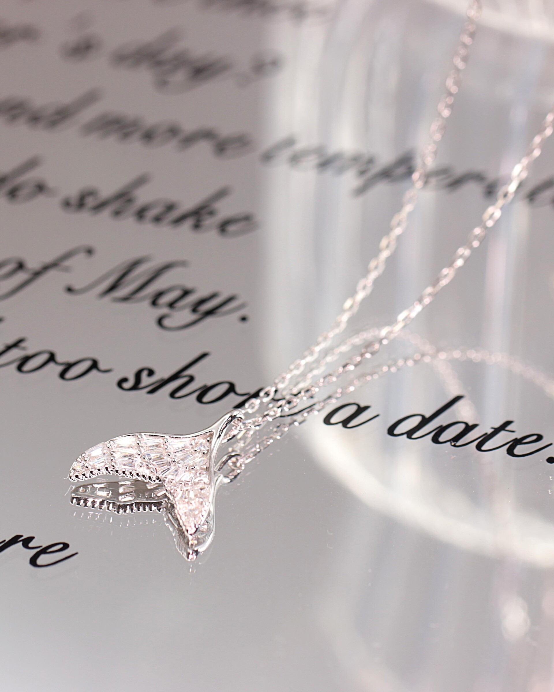 mermaid-tail-silver-necklace-03