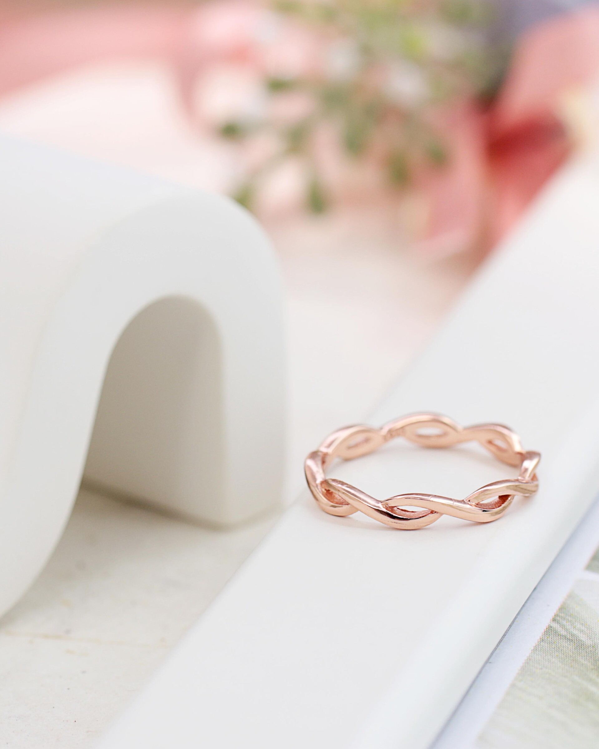 loop-link-ring-silver-05